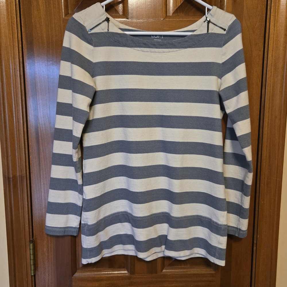 Ann Taylor LOFT Long Sleeve Grey White Striped Shirt Medium, 100% cotton